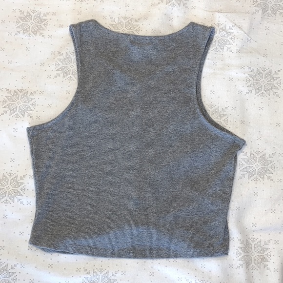 gray, front knot, cropped tank top - Picture 4 of 4